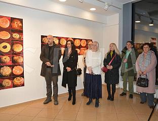 ОТВОРЕНА ИЗЛОЖБА ФОТОГРАФИЈА "ОБРЕДНИ ХЉЕБ - ТАЧКА СПАЈАЊА"