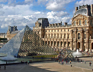 ЛУВР ЗАТВОРЕН ДО ДАЉЕГ