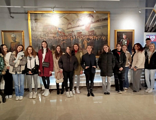 ЂАЦИ ИЗ ДРВАРА ПОСЈЕТИЛИ АРХИВ ВОЈВОДИНЕ