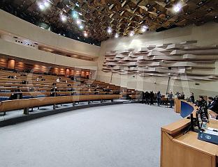 ПОЧЕЛА СЈЕДНИЦА, НА ДНЕВНОМ РЕДУ ПРИЈЕДЛОЗИ ЗАКОНА О СУДУ И ВСТС-у