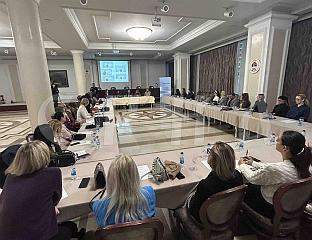 СВАКОМ ТРЕЋЕМ ДЈЕТЕТУ СЕ НА ИНТЕРНЕТУ ЈАВИЛА НЕПОЗНАТА ОСОБА