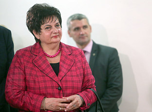 МАЈКИЋ: ВАЊА БЈЕЛИЦА ПРУТИНА И ЈОВАН КАЛАБА - СРАМОТА СРПСКОГ НАРОДА