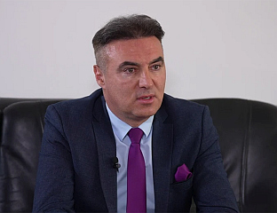 DENIS BEĆIROVIĆ IS NOT AND CANNOT BE THE HEAD OF STATE