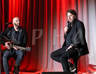 НОВОГОДИШЊЕ ВЕЧЕ ПОЕЗИЈЕ И МУЗИКЕ МАРКА МИЛОШЕВИЋА