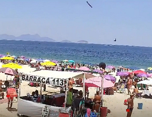 СРУШИО СЕ АВИОН КОД ПЛАЖЕ КОПАКАБАНА, ПОГИНУО ПИЛОТ