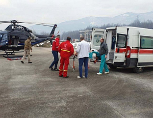 LAST DAY OF THE YEAR MARKED BY LIFE-SAVING OPERATIONS: AIR TRANSPORT OF A PATIENT FROM NEVESINJE TO BANJALUKA