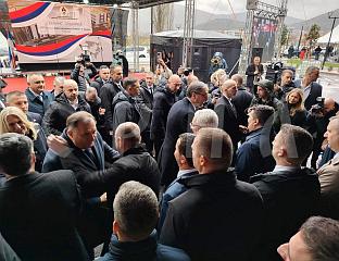 ЗВАНИЧНИЦИ СРПСКЕ И СРБИЈЕ НА ЦЕРЕМОНИЈИ ОТВАРАЊА НОВЕ БОЛНИЦЕ
