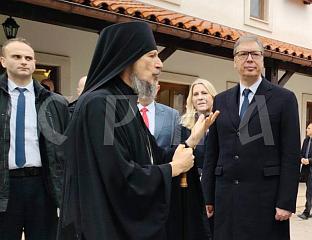 ВУЧИЋ: СРБИ СЕ УЗДАЈУ У СИЛУ СВЕТОГ ВАСИЛИЈА ОСТРОШКОГ