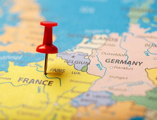 ПАРИЗ ЗАБРИНУТ ЗБОГ МИЛИТАРИЗАЦИЈЕ ЊЕМАЧКЕ