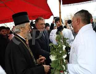 ДО ЧАСНОГ КРСТА ПРВИ ДОПЛИВАО ДАЛИБОР КАЈИШ