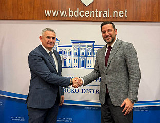 ОТВОРЕНЕ НОВЕ КАНЦЕЛАРИЈЕ У БРЧКО ДИСТРИКТУ И ГРАДАЧЦУ