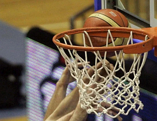 ВЕЛИКА ПОБЈЕДА ЗВЕЗДЕ У МОНАКУ