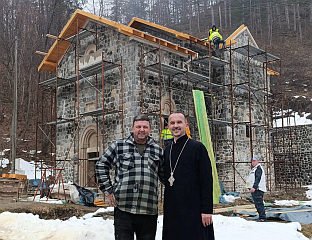 UDRIM MONASTERY GAINS ROOF AFTER THREE CENTURIES