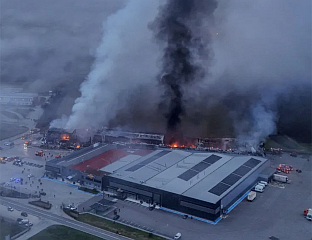 ТРОЈЕ ПОГИНУЛИХ У ПОЖАРУ У ФАБРИЦИ КЕКСА