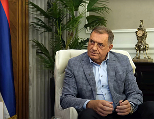 ДОДИК: ДУБОКИ ПИЈЕТЕТ ПРЕМА ЖРТВАМА ХОЛОКАУСТА