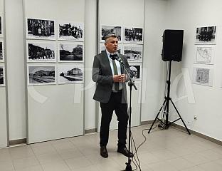 ОTВОРЕНА ИЗЛОЖБА ФОТОГРАФИЈА О ПРУЗИ БИЛЕЋА - НИКШИЋ