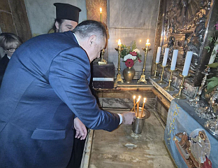 ДОДИК: НА ХРИСТОВОМ ГРОБУ МОЛИО САМ ЗА СРПСКИ НАРОД