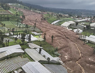 БРОЈ ЖРТАВА КЛИЗИШТА ПОРАСТАО НА 34