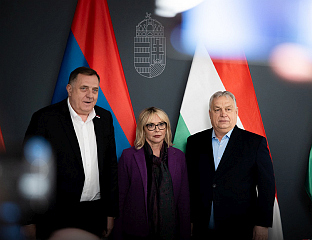 ОРБАН НАКОН САСТАНКА СА ТРИШИЋ БАБИЋ И ДОДИКОМ: ЗАДОВОЉСТВО ЈЕ РАЗГОВАРАТИ СА ПРИЈАТЕЉИМА