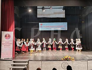 ГОДИШЊИ КОНЦЕРТ КУД-а "ПЕТАР ПРВИ КАРАЂОРЂЕВИЋ МРКОЊИЋ" ОКУПИО ОКО 250 УЧЕСНИКА