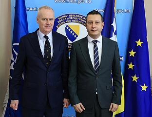 ГОГАНОВИЋ: САРАДЊА НА ПАРTНЕРСКИМ МЕХАНИЗМИМА И БЕЗ НАМЕTАЊА ОДЛУКА