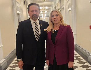 ЦВИЈАНОВИЋЕВА У БИЈЕЛОЈ КУЋИ СА ВИШИМ ДИРЕКТОРОМ ЗА БОРБУ ПРОТИВ ТЕРОРИЗМА