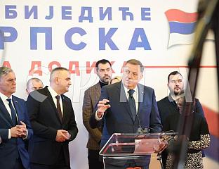 ДОДИК: НА ДНЕВНОМ РЕДУ СУВЕРЕНИСТИЧКЕ ОДЛУКЕ