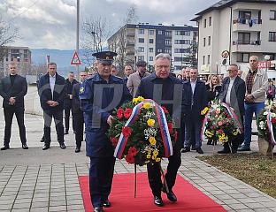 КАЛАБУХОВ: СТРАТЕШКЕ ОДНОСЕ СА СРПСКОМ НАМЈЕРАВАМО ЈАЧАТИ