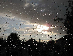 СУТРА ПРОМЈЕНЉИВО, НА ИСТОКУ КИША