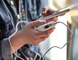 ТОКИО ЗАБРАЊУЈЕ ЕКСТЕРНЕ БАТЕРИЈЕ У АВИОНСКИМ КАБИНАМА