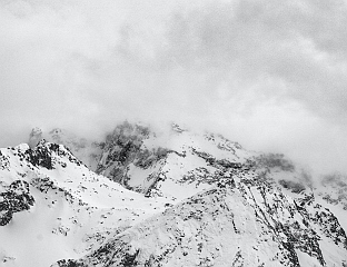 ТРИ МУШКАРЦА ПОГИНУЛА У ЛАВИНАМА НА ЗАПАДУ ЗЕМЉЕ