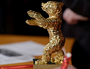 ТУРСКИ ФИЛМ "ЖУТА СЛОВА" ОСВОЈИО "ЗЛАТНОГ МЕДВЈЕДА"