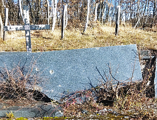 SARAJEVO'S LEGAL-POLITICAL GAMES OVER SERB LAND