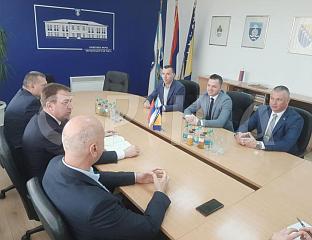 РЕАЛНА ПОТРЕБА ЗА ОКРУЖНИМ ПРИВРЕДНИМ СУДОМ У ФОЧИ