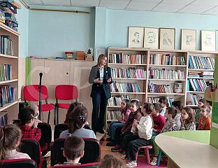 У ДЈЕЧИЈОЈ БИБЛИОТЕЦИ ОРГАНИЗОВАН МАРАТОН У ЧИТАЊУ БАЈКИ