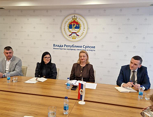 ЖРТВАМА НАСИЉА У ПОРОДИЦИ ПРУЖИТИ МАКСИМАЛНУ ПОДРШКУ