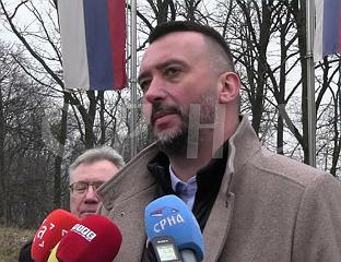 СРАМОТНА ОДЛУКА ВЛАСТИ САРАЈЕВА ДА ВРАТЕ СПОМЕНИК ФРАНЦУ ФЕРДИНАНДУ