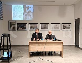 МОМО КАПОР - ЈЕДАН ОД НАЈСВЕСТРАНИЈИХ СРПСКИХ ИНТЕЛЕКТУАЛАЦА 20. ВИЈЕКА