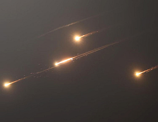 ИЗРАЕЛ ПОКРЕНУО НОВИ ТАЛАС ВАЗДУШНИХ УДАРА НА ИРАН