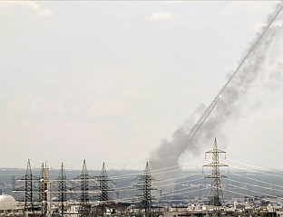 ЕКСПЛОЗИЈЕ ОДЈЕКУЈУ У АМЕРИЧКОЈ ВОЈНОЈ БАЗИ У КУРДИСТАНУ