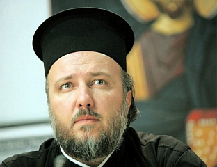 ЏОМИЋ: ДЕСЕТИНЕ ХИЉАДА ПРОБЛЕМА ЗА СРБЕ, СВЕШТЕНСТВО И МОНАШТВО