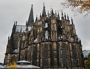 КЕЛНСКА КАТЕДРАЛА НАПЛАЋИВАЋЕ УЛАЗНИЦЕ ПОСЈЕТИОЦИМА