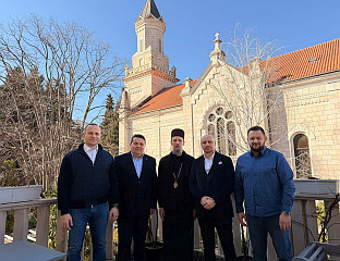 МИТРОПОЛИТ ДИМИТРИЈЕ НАСТАВЉА ДА МУДРО ВОДИ ВЈЕРНИКЕ ПУТЕМ ПРАВОСЛАВЉА