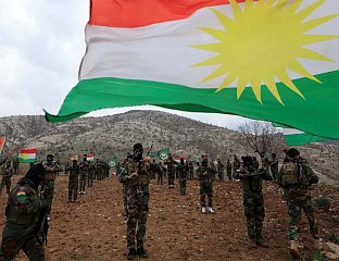 ИРАЧКИ КУРДИ СПРЕМАЈУ ОФАНЗИВУ НА ИРАН