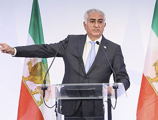 РЕЗА ПАХЛАВИ ПОЗВАО ИРАНСКУ ВОЈСКУ ДА ПОЛОЖИ ОРУЖЈЕ