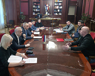 ЗАШТИТНЕ МЈЕРЕ НА УВОЗ ЧЕЛИКА ВАЖНЕ ЗА МЕТАЛУРШКИ СЕКТОР