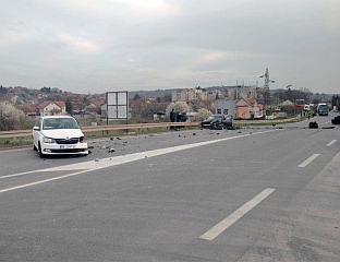 ПОГИНУЛИ МЛАДИЋ И ДЈЕВОЈКА