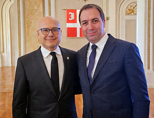 ВУЧЕВИЋ: ЗАЈЕДНИЧКИ ЗАДАТАК ЈЕ ОЧУВАТИ СРПСКУ И СРБИЈУ