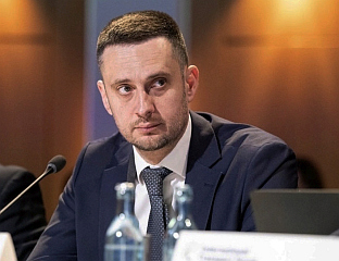 ЈАЊИЋ: ФОРТО БЛОКИРАО РАЗВОЈ ДИГИТАЛНЕ ТРАНСФОРМАЦИЈЕ У СРПСКОЈ ДА БИ ПРОМОВИСАО НЕЗАКОНИТЕ АКТИВНОСТИ ИДДЕЕА