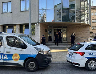 УХАПШЕН МЛАДИЋ ЗБОГ ПРИЈЕТЊИ НОВИНАРКИ И ТУЖИОЦУ